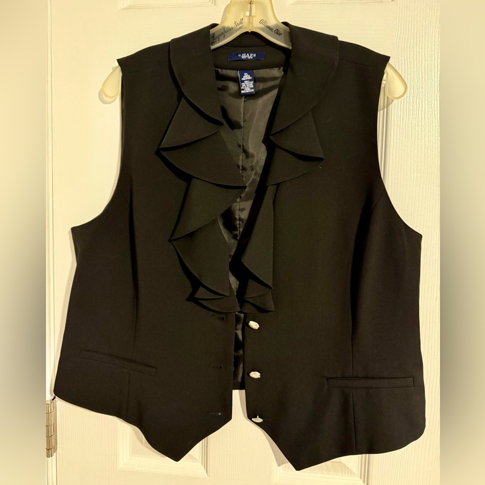 Elegant women’s black lined vest, ruffled neck, 3 front buttons. XL.